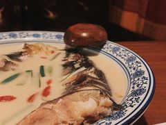 奶汤鱼头-馬蘭花開(车站大道店)
