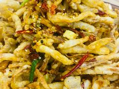 -江城燕子大排档(江汉路步行街店)