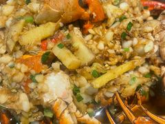 -凤凰路何眼镜香辣蟹(花果园店)