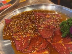 -明洞阿姨·韩式酱蟹烤肉·创意料理(三元桥店)