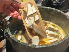 -芸山季·云南山珍菌火锅(人民广场来福士店)