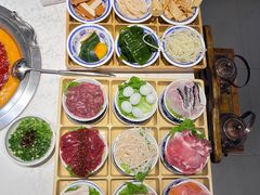 -周师兄大刀腰片火锅(洪崖洞旗舰店)