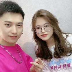 点击看大图 -诗悦发型烫染SALON