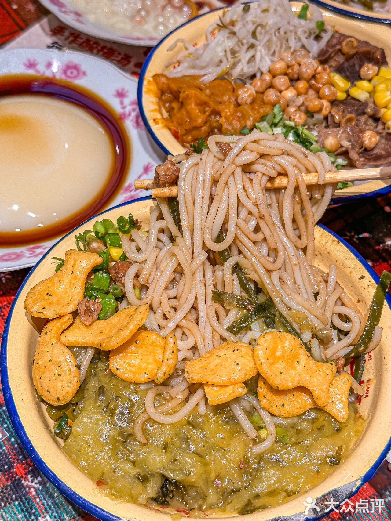 无语！！谁在上海吃拌粉啊