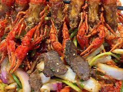 -乡土黄·鲜牛肉火锅·小龙虾(兴业街店)