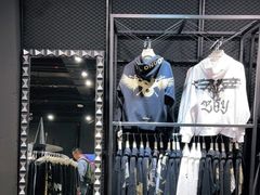 -BOY LONDON(上海佛罗伦萨小镇店)