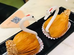 鲜果榴莲天鹅酥-陶陶居酒家(环市东店)
