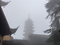 -灵岩山风景区