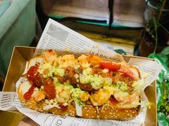 -Rabbit Cafe私房西餐甜点咖啡(栖霞路店)