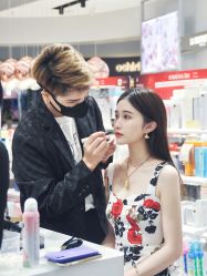 -AFIONA妍丽
