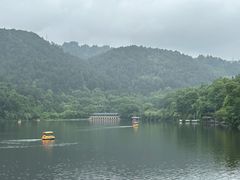 -黔灵山公园