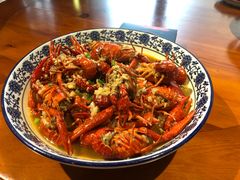 -琥珀老六龙虾(四里河店)