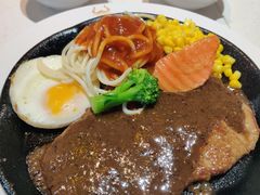 -汤姆家的牛排意面披萨(融创茂店)