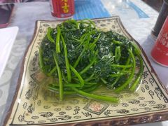 -范饭椰林川湘味海鲜·椰子鸡(三亚湾椰梦长廊店)