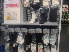 -迪卡侬(西三旗店)