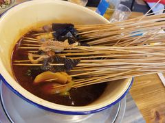-拈签一笑黄牛肉辣卤串串