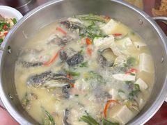 -斗鱼岛酒店(新化白溪店)