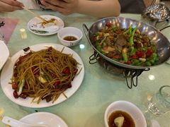 -闫水饺大酒楼·北京老闫靓马饺子馆