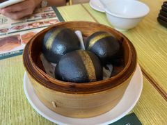 竹炭黄金流沙包-添好运点心专门店(百老汇店)