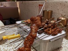 -小董哥烤串·爆汁大油边(故宫店)