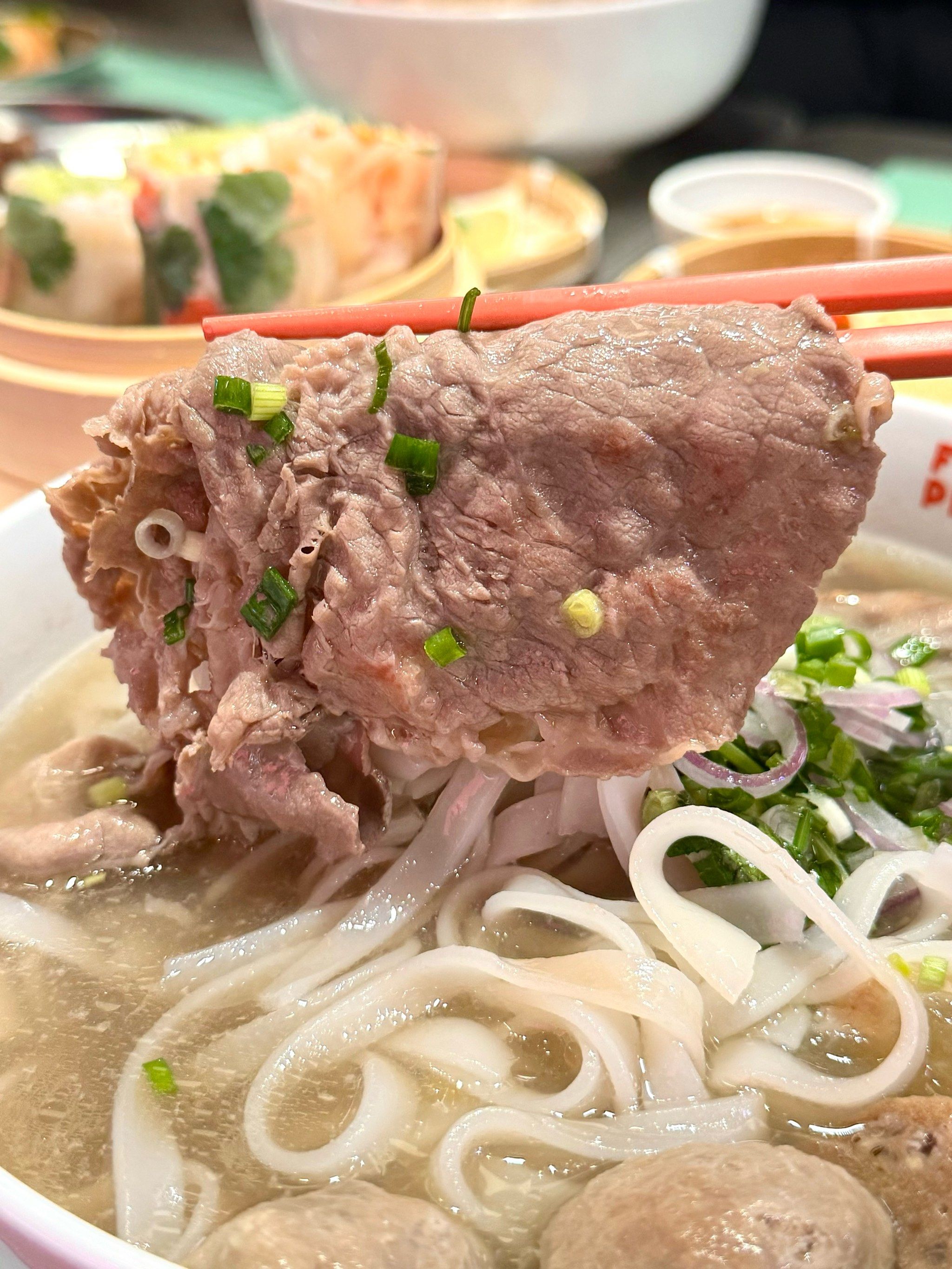成都新店!难找但巨好吃的牛肉河粉