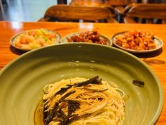 葱油拌面-老外婆本帮面(塔城路店)