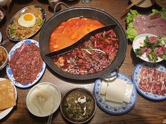 -萍姐火锅·公路夜市(武汉首店)