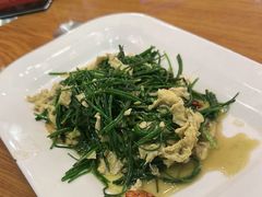 -乡村馕坑肉·烧烤·新疆菜·本地人更爱吃(阿勒泰首店)