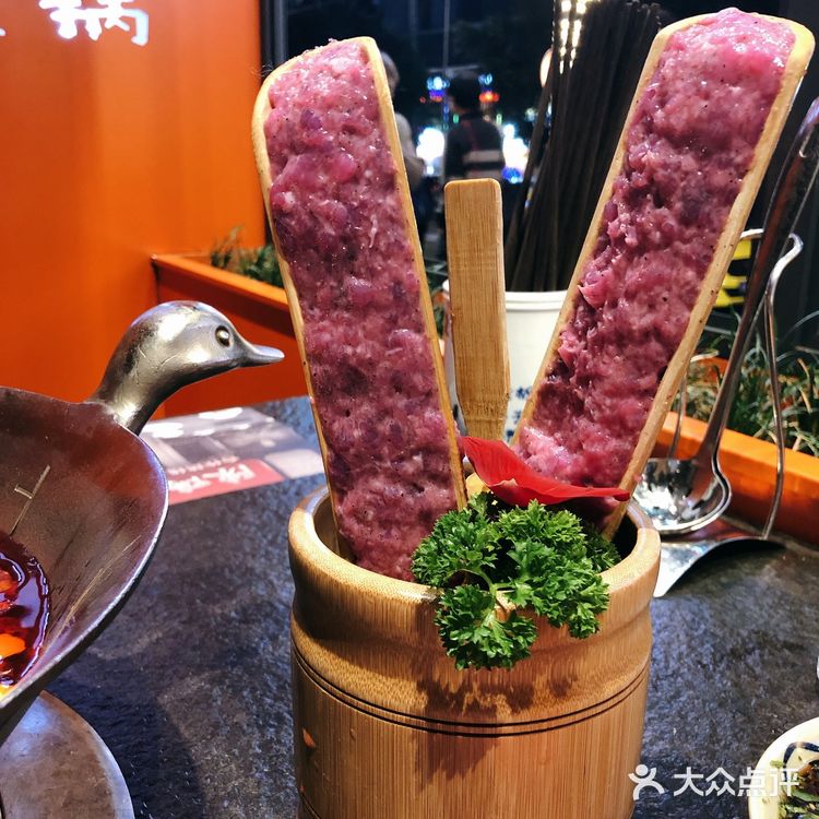 鸭肠一定要吃陈鸭肠老火锅的