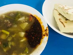 -刘老虎肉丸糊辣汤(总店)
