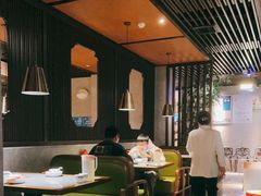 大堂-老头儿油爆虾(星光一期店)
