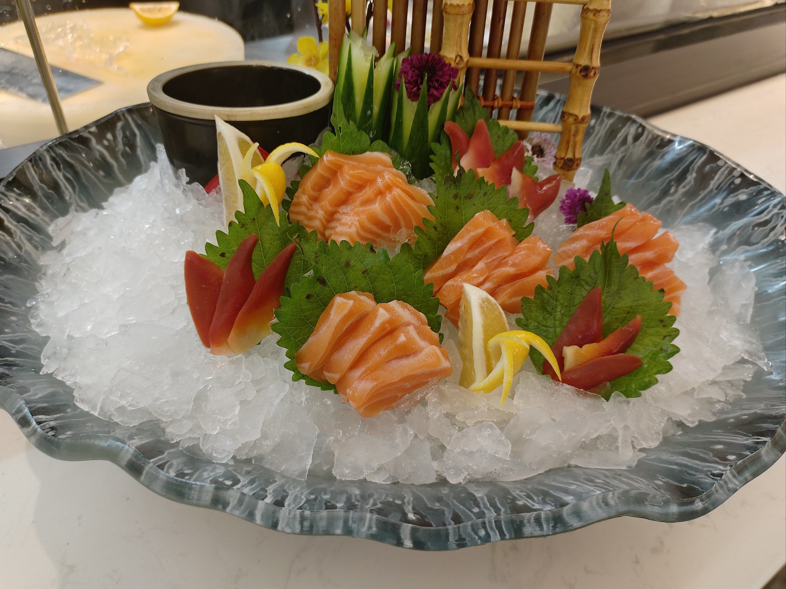 标题:🍣院里寻菜新宠儿!三文鱼拼北极贝