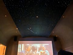 -涨巢·潮玩水疗局