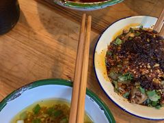 -拈签一笑黄牛肉辣卤串串