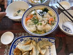 虾肉馄饨-长人馄饨铺(解放街店)