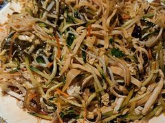 -老码头黑皮肘子锅包肉(赣水路店)