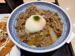 玉子牛肉饭-吉野家(上海美罗城店)