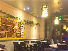 大堂-重庆万州烤鱼(鼎好鱼餐饮临港宝龙店)