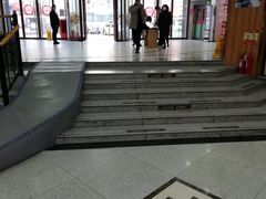 -利客来李村购物中心