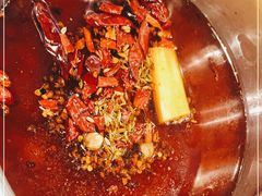 -马路边边串串香(延庆环球新意广场店)