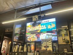 -后街佬·炭火鲜鱼杂(南城店)