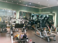 -星仕力游泳健身(滨江店)