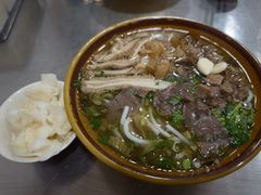 -花溪牛肉粉(八鸽岩店)