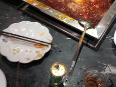 -二荆条·蜀鲜汇城市森林火锅