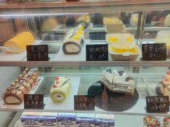 -卷们·现制生日蛋糕·蓝风车动物奶油(金源店)