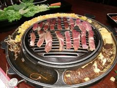 -青瓦炭韩潮烤肉(花园道店)