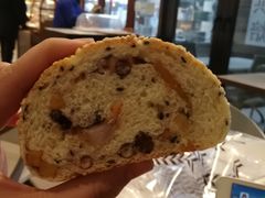 -Dough&Joe团憩(瑞虹天地月亮湾店)