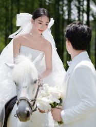 -第一夫人婚纱摄影(南京店)