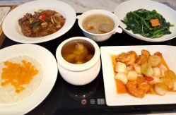 -英芬国际月子中心(岛屿度假月子·洲至奢选香岚店)