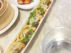 红油抄手-香港百合居(LCM置汇旭辉广场店)
